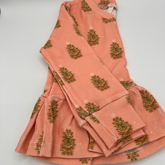 Girls Pink Christmas Tree Peplum Top and Leggings Set 2T - Picture 7 of 7